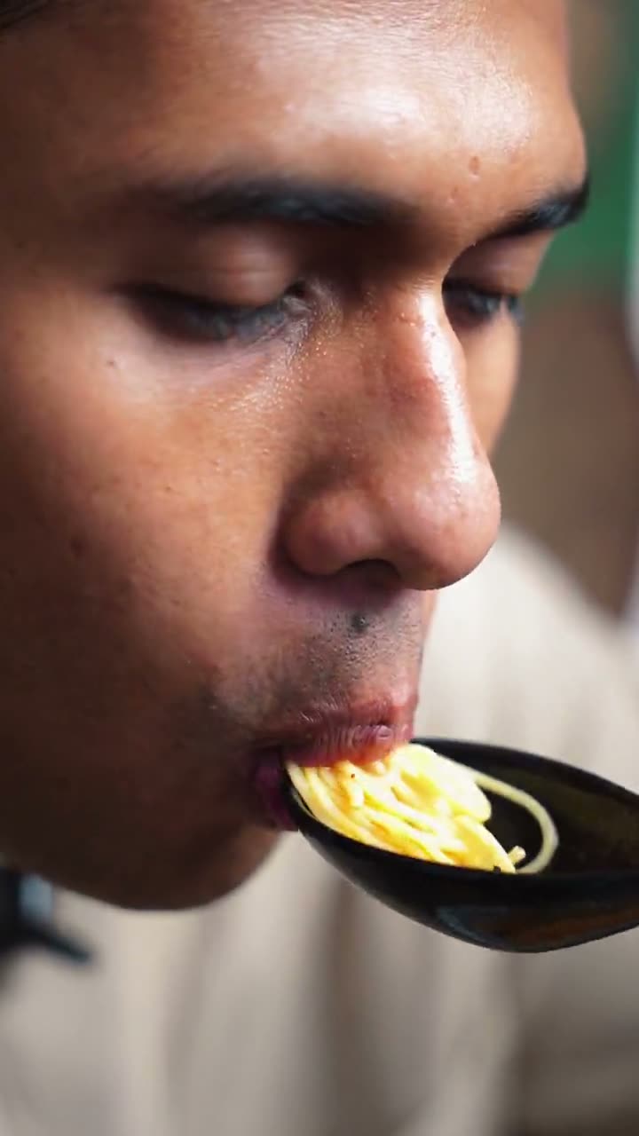Tom Yum Baba Mee